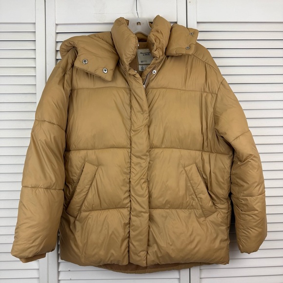 A&F Puffer Jacket - Picture 1 of 2